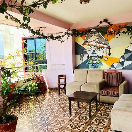 Backyard Hotel Katmandu Eksteriør bilde